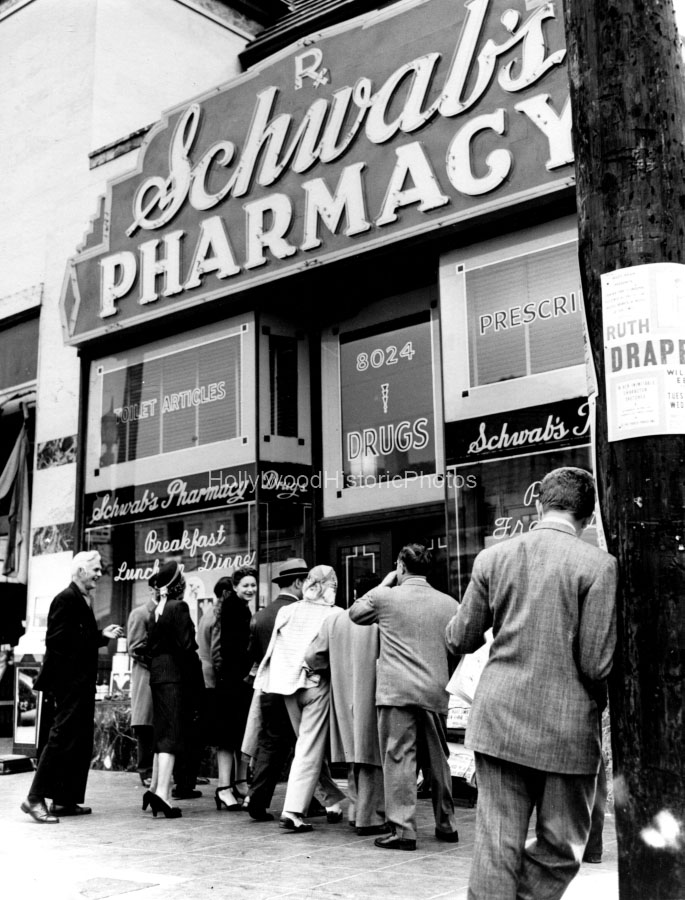 Schwabs Pharmacy 1954.jpg